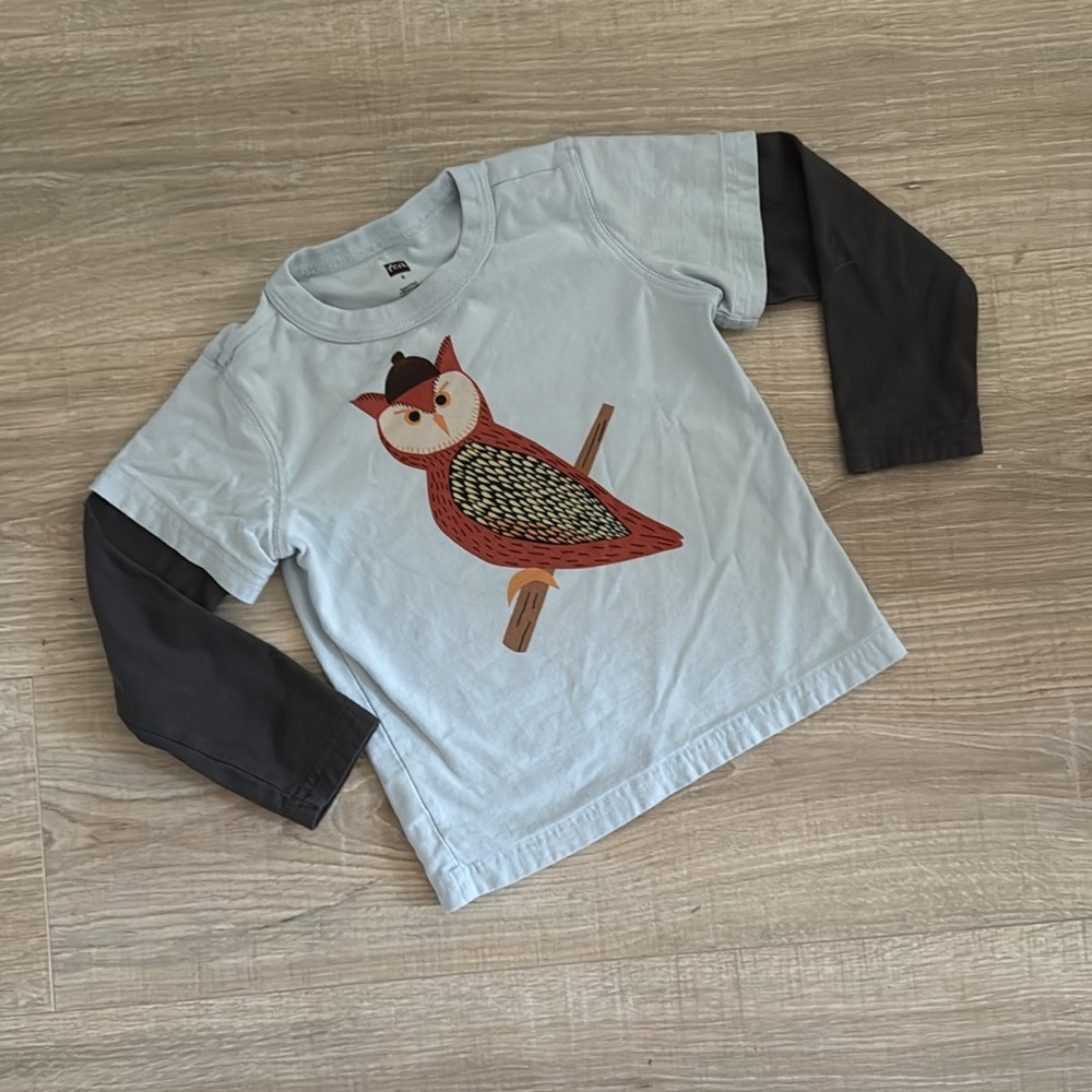 Tea Owl Graphic Long Sleeve Shirt - Light Blue & Black